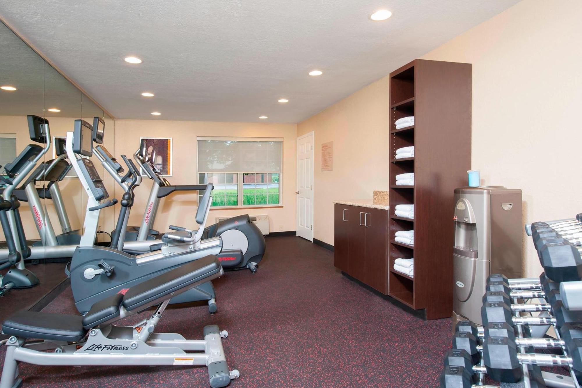 Towneplace Suites Indianapolis Park 100 Extérieur photo