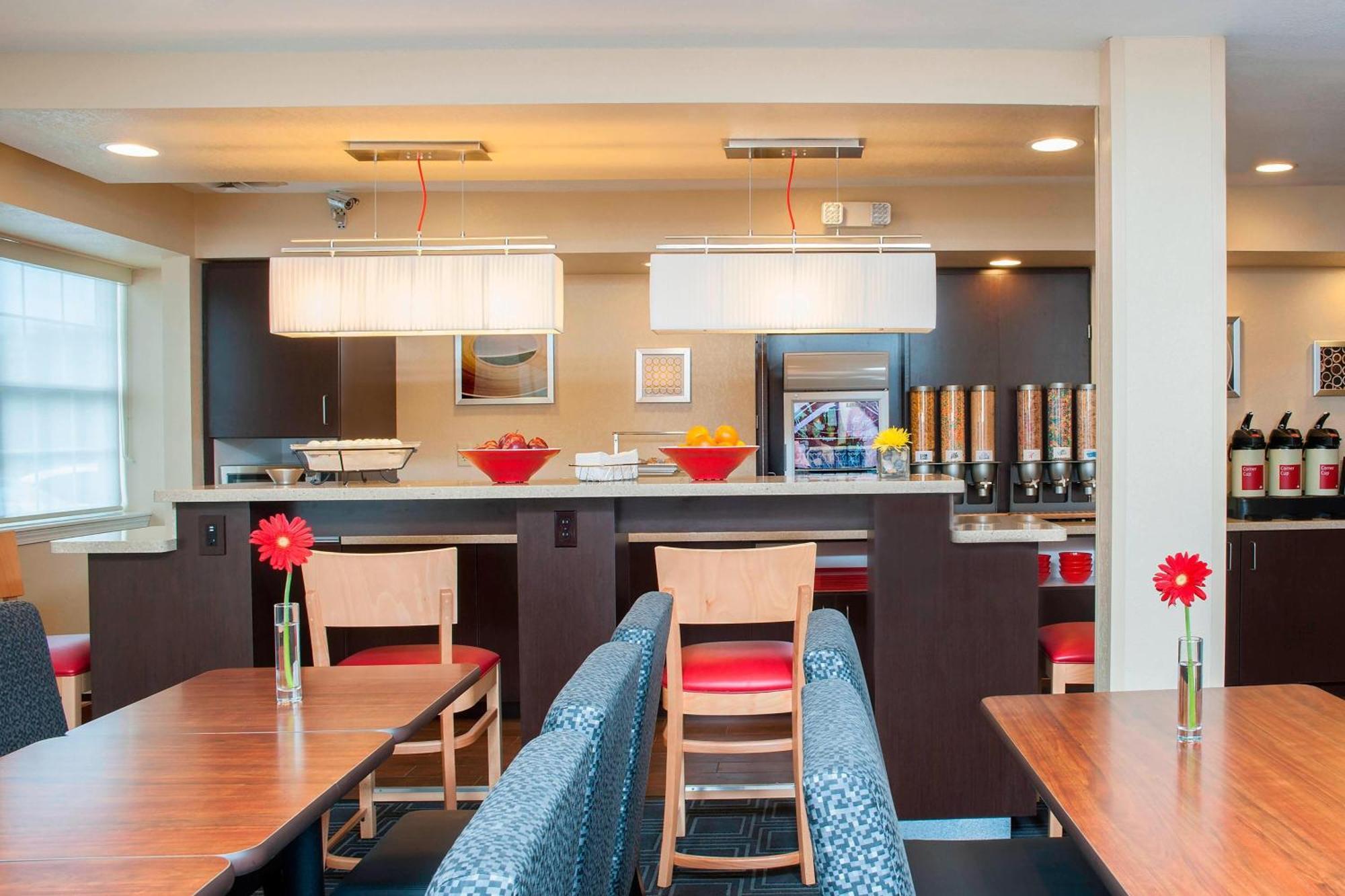 Towneplace Suites Indianapolis Park 100 Extérieur photo