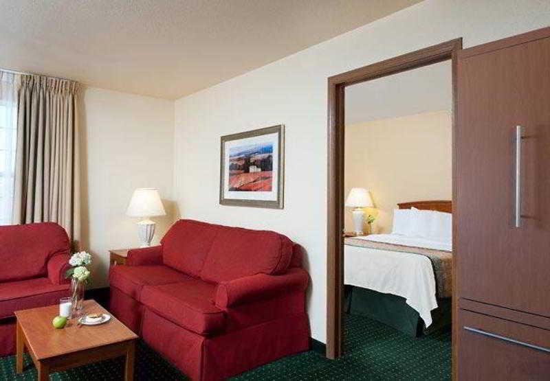 Towneplace Suites Indianapolis Park 100 Extérieur photo